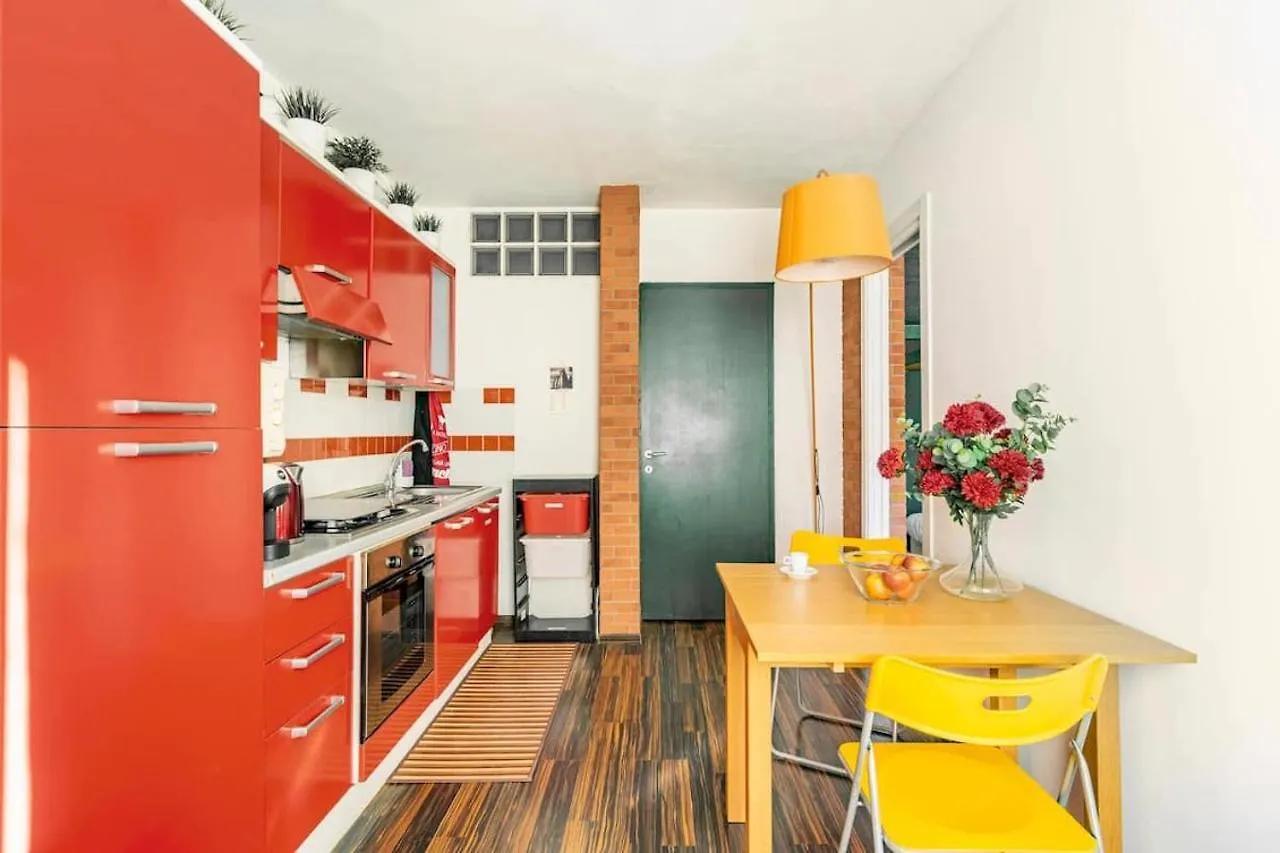 Lovely Apartment Navigli 米兰