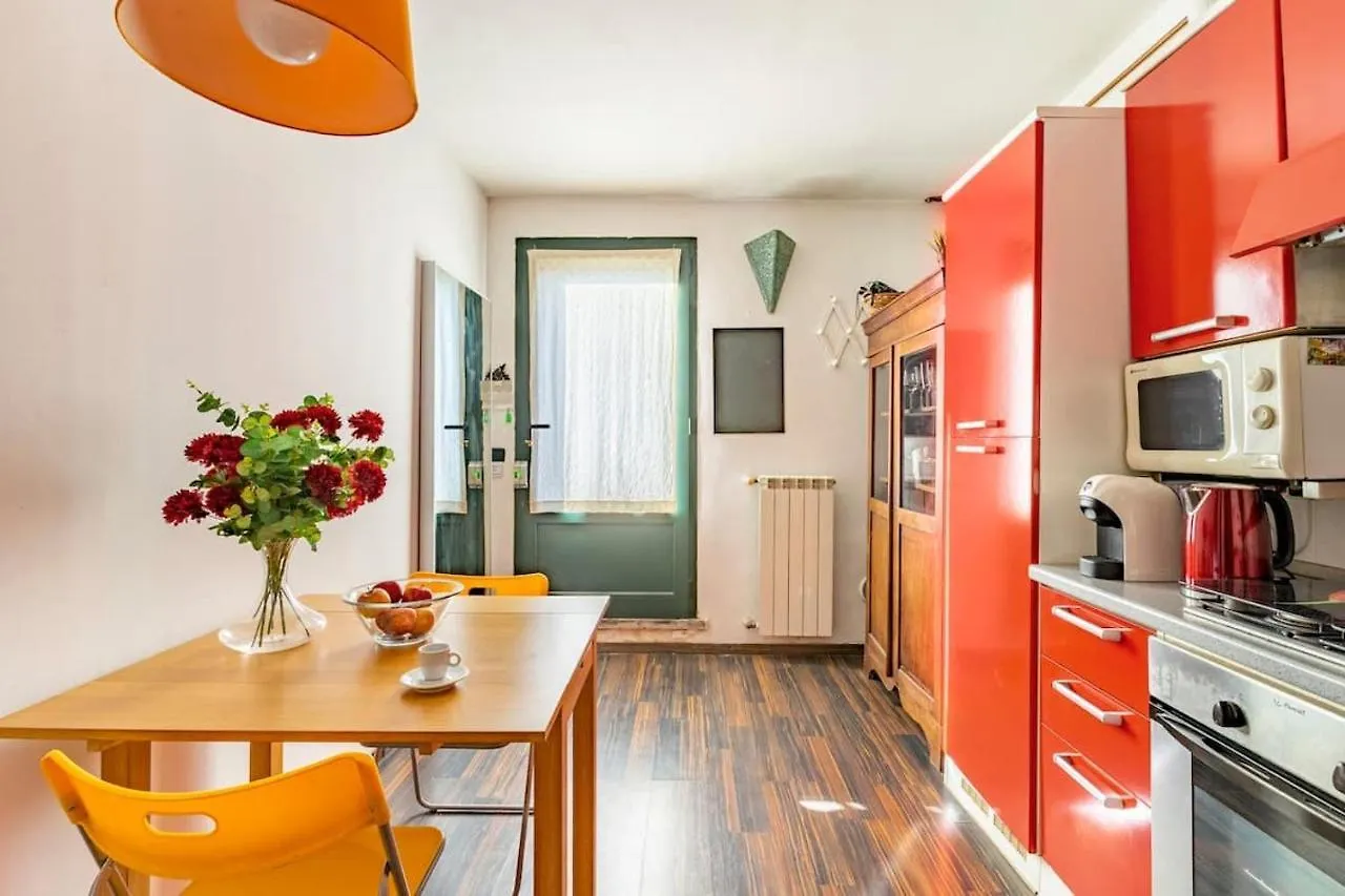 Lovely Apartment Navigli 米兰